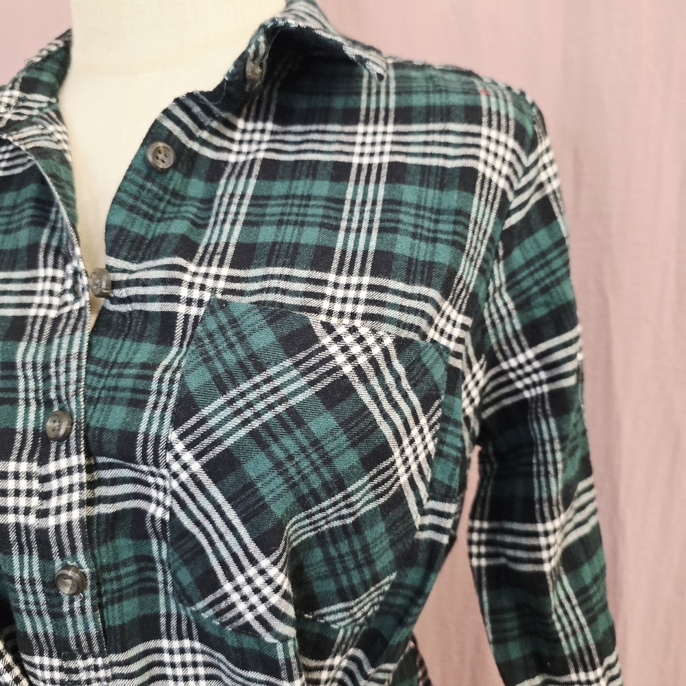 Isabel Maternity Women's Maternity Plaid Flannel Popover Tunin Top, Green- Small - Picture 5 of 10